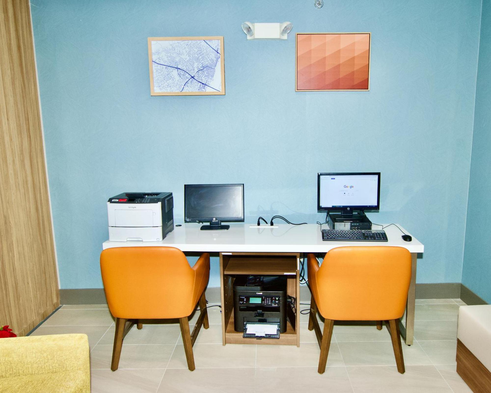 Holiday Inn Express Hotel & Suites St. Charles By Ihg Saint Charles Εξωτερικό φωτογραφία