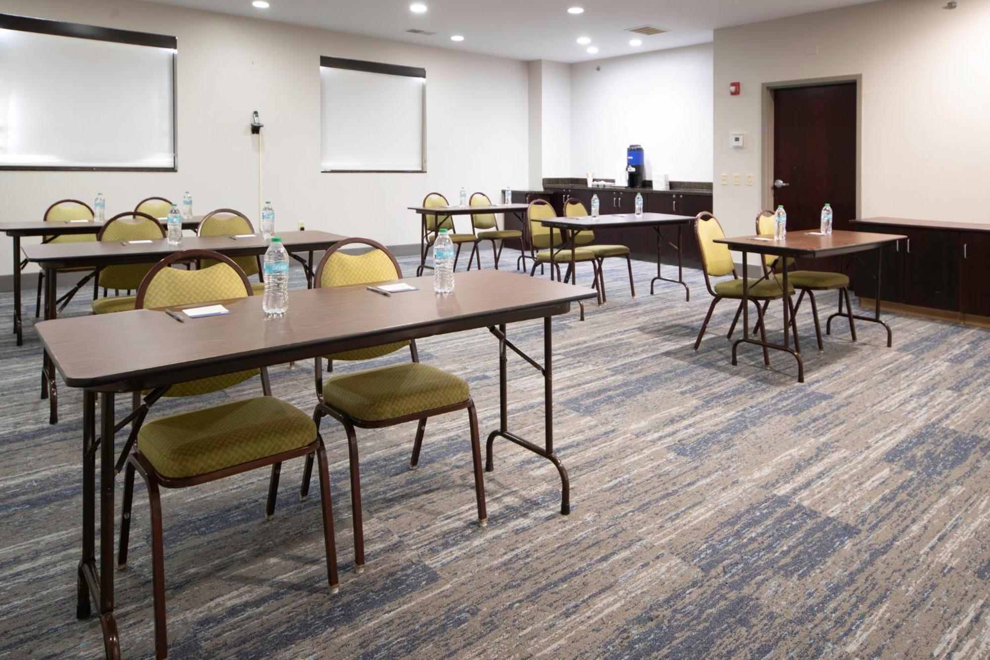 Holiday Inn Express Hotel & Suites St. Charles By Ihg Saint Charles Εξωτερικό φωτογραφία